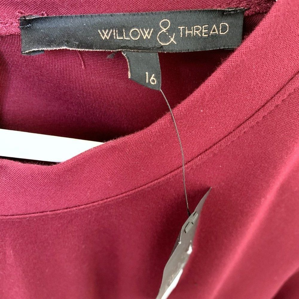 Willow & Thread Dress - Picture 7 of 8